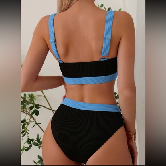 SHEIN Black and Baby Blue bikini set size XL - Picture 3 of 3